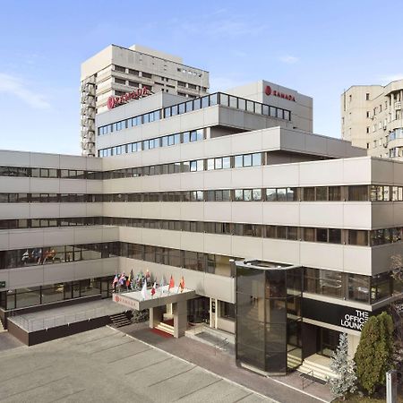 Ramada Iasi City Center Eksteriør bilde