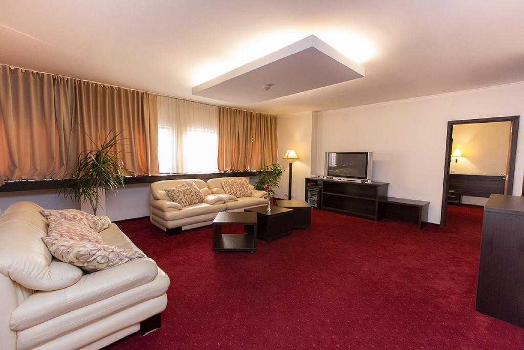 Ramada Iasi City Center Eksteriør bilde