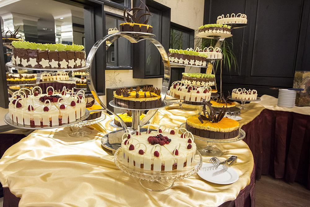 Ramada Iasi City Center Eksteriør bilde